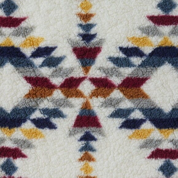 Luxe Home Decor Classic Faux Fur Throw | 1-Piece | Multicolor | 50"x60" - Picture 9 of 13